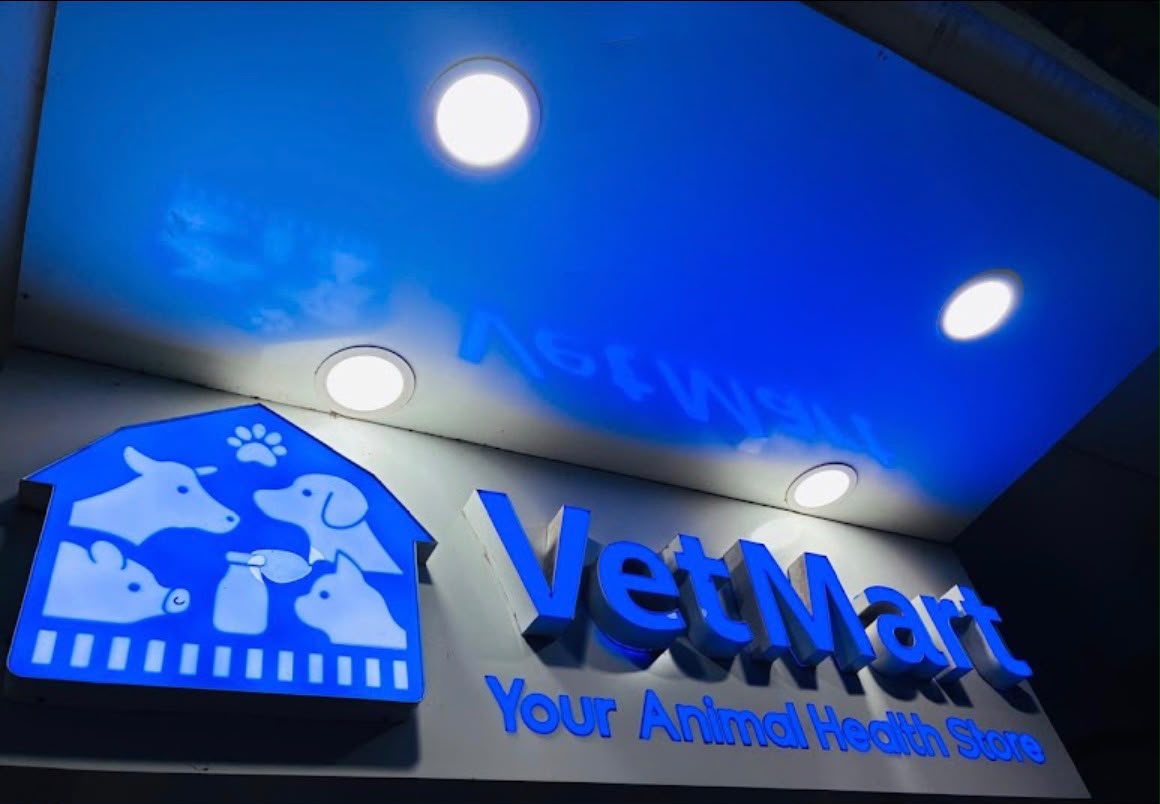 Veterinary House (VetMart) Storefront